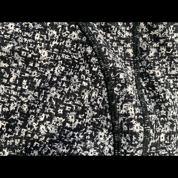 Lululemon leggings 10 - Picture 3 of 7